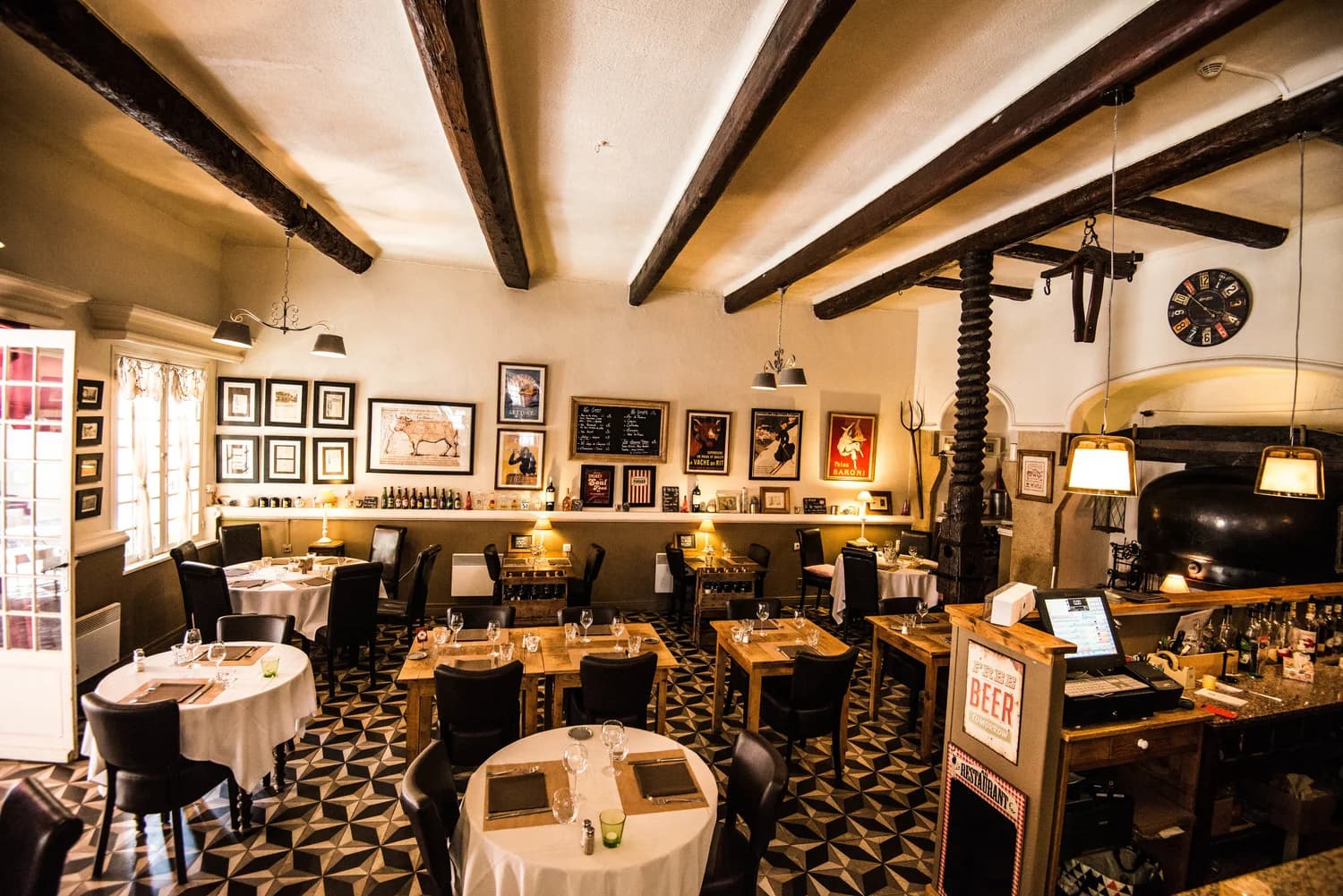 Comment réduire les no-shows au restaurant (sans faire fuir vos clients)